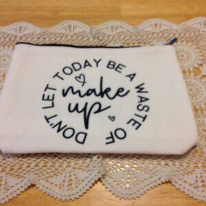 Cosmetics or travel bag, don't let today be a waste of make up